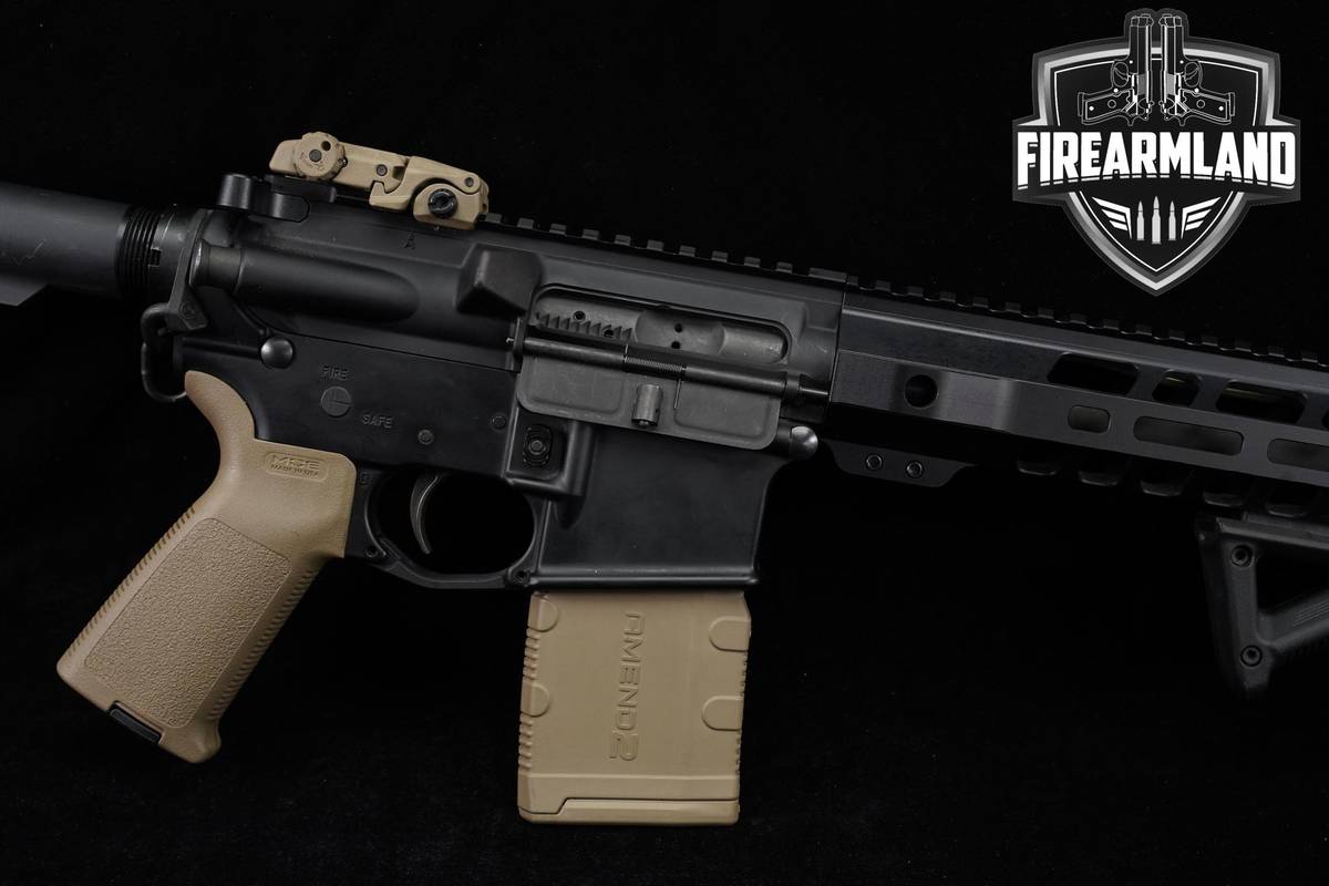Bushmaster XM15-E2S 5.56 NATO AR-15 AR15 11.5" XM Free-Float M-LOK +3 MAGS