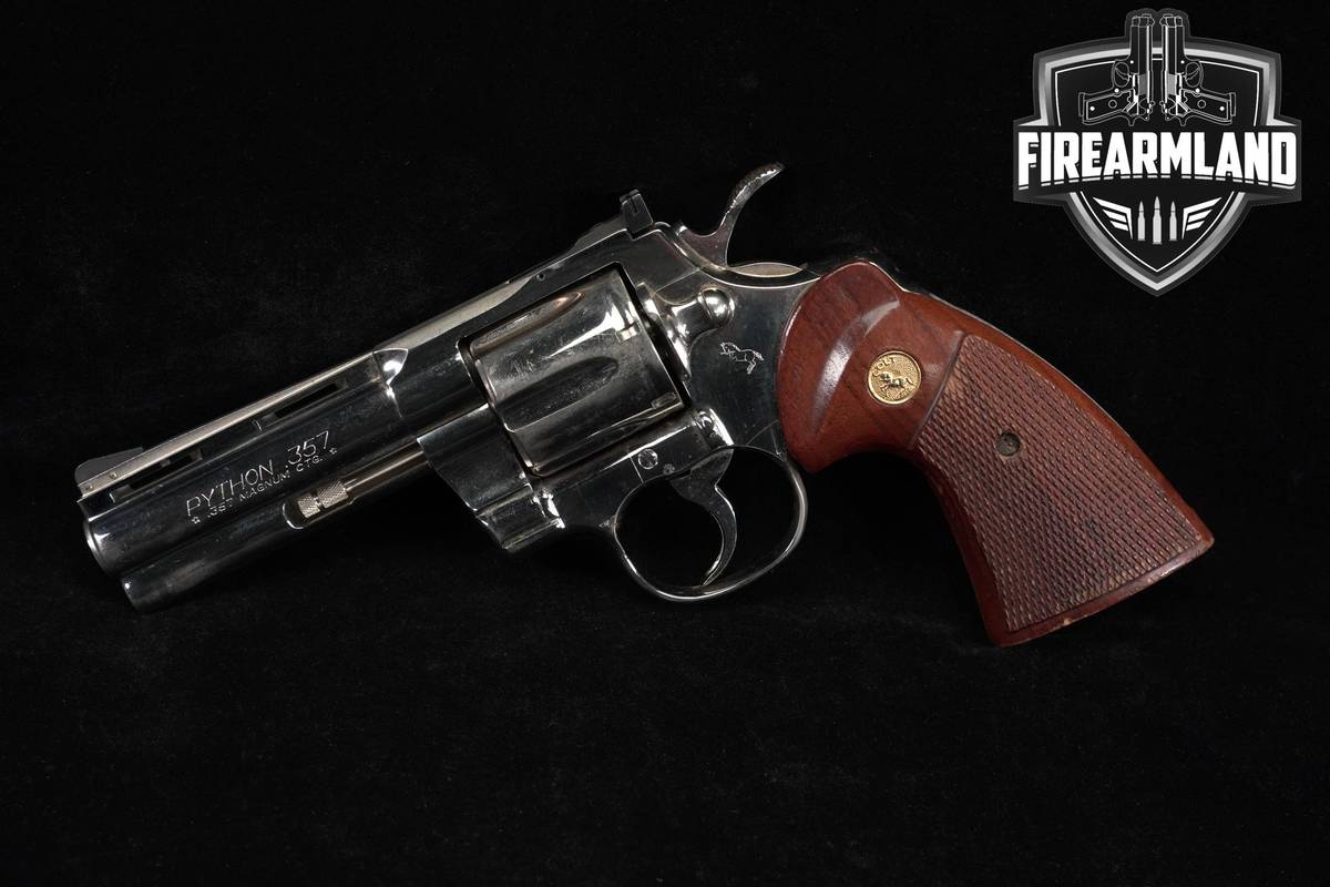 1979 FIRST GEN Colt Python 357 Magnum 4" Bright Nickel & Walnut DA/SA