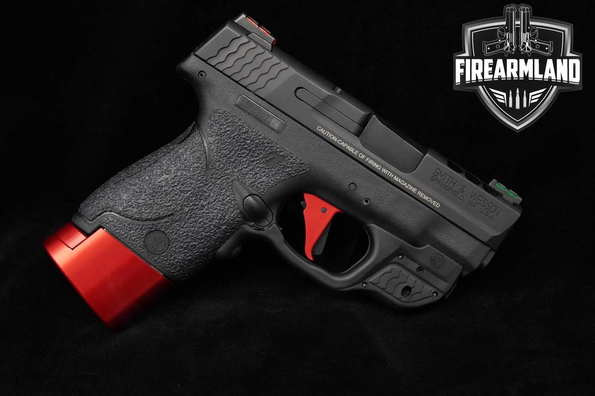 Smith & Wesson (S&W) M&P9 Ported Shield Performance Center 9mm S&W +4 MAGS