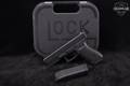 Glock G21 .45 ACP Black in Excellent Condition Image 2