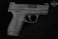 Smith & Wesson (S&W) M&P SHIELD Ported Compact 9mm Luger (9x19 Para) Black in Excellent Condition Image 3