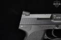 Heckler & Koch (H&K, HK) USP .40 S&W Black in Good Condition Image 4