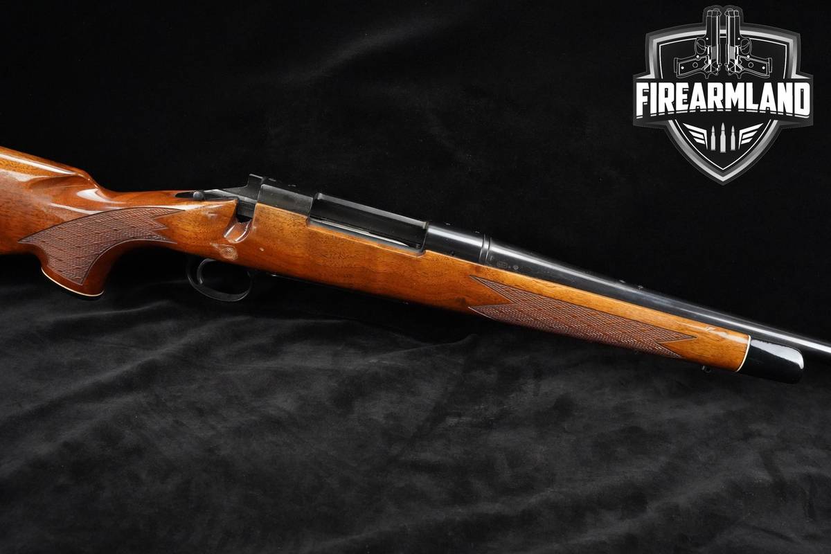 Remington Model 700 BDL Deluxe 300 Win Magnum 24" Blued & Walnut