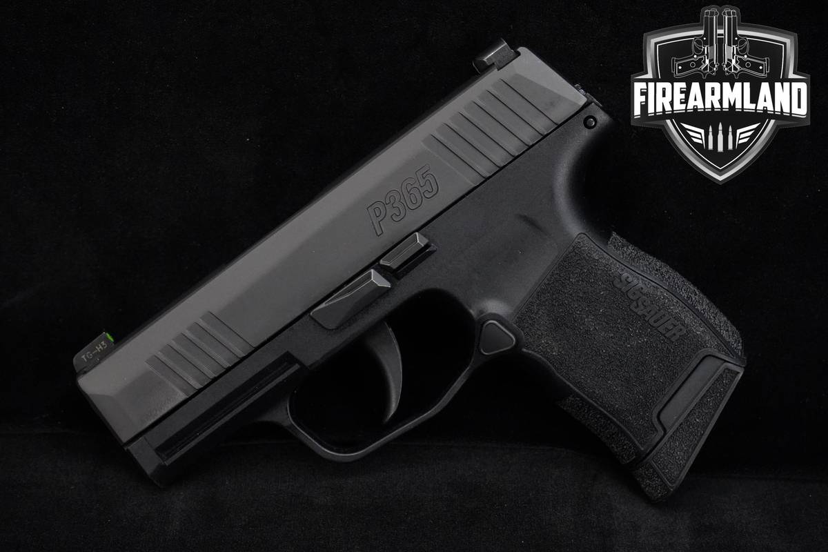 COMPACT Sig Sauer P365 9mm 3.1" +4 MAGS & ORIG CASE