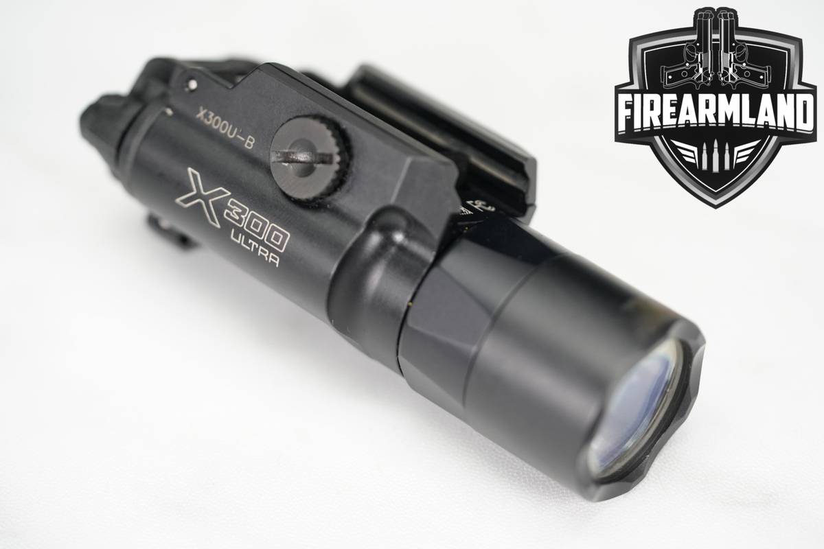 SureFire X300 Ultra 1,000 Lumens & 11,300 Candela Weapon Light X-300