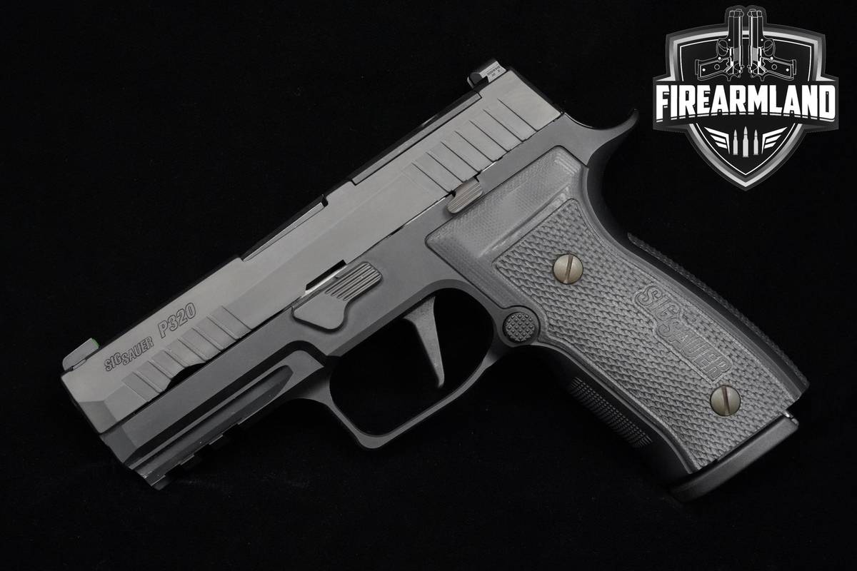 Sig Sauer P320 AXG Carry 9mm Nitron Sig-Sauer P320 P-320 4 MAGS & ORIG CASE