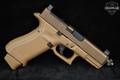 Glock G19X Gen 5 Davidson's Exclusive MOS Threaded Barrel 9mm Luger Coyote in Excellent Condition Image 3