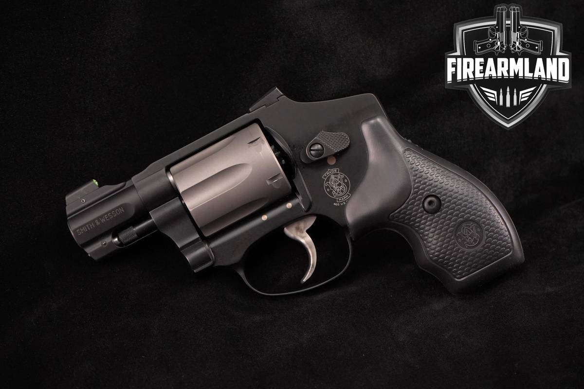 LIPSEY'S! Smith & Wesson S&W Model 432 32-H&R-Magnum 1.88" J-Frame +OG BOX