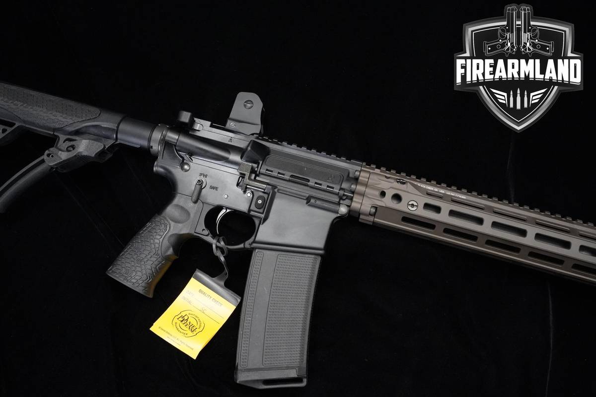 LIKE-NEW Daniel Defense M4A1 RIII AR-15 AR15 AR 16.5" Black/FDE M4A1