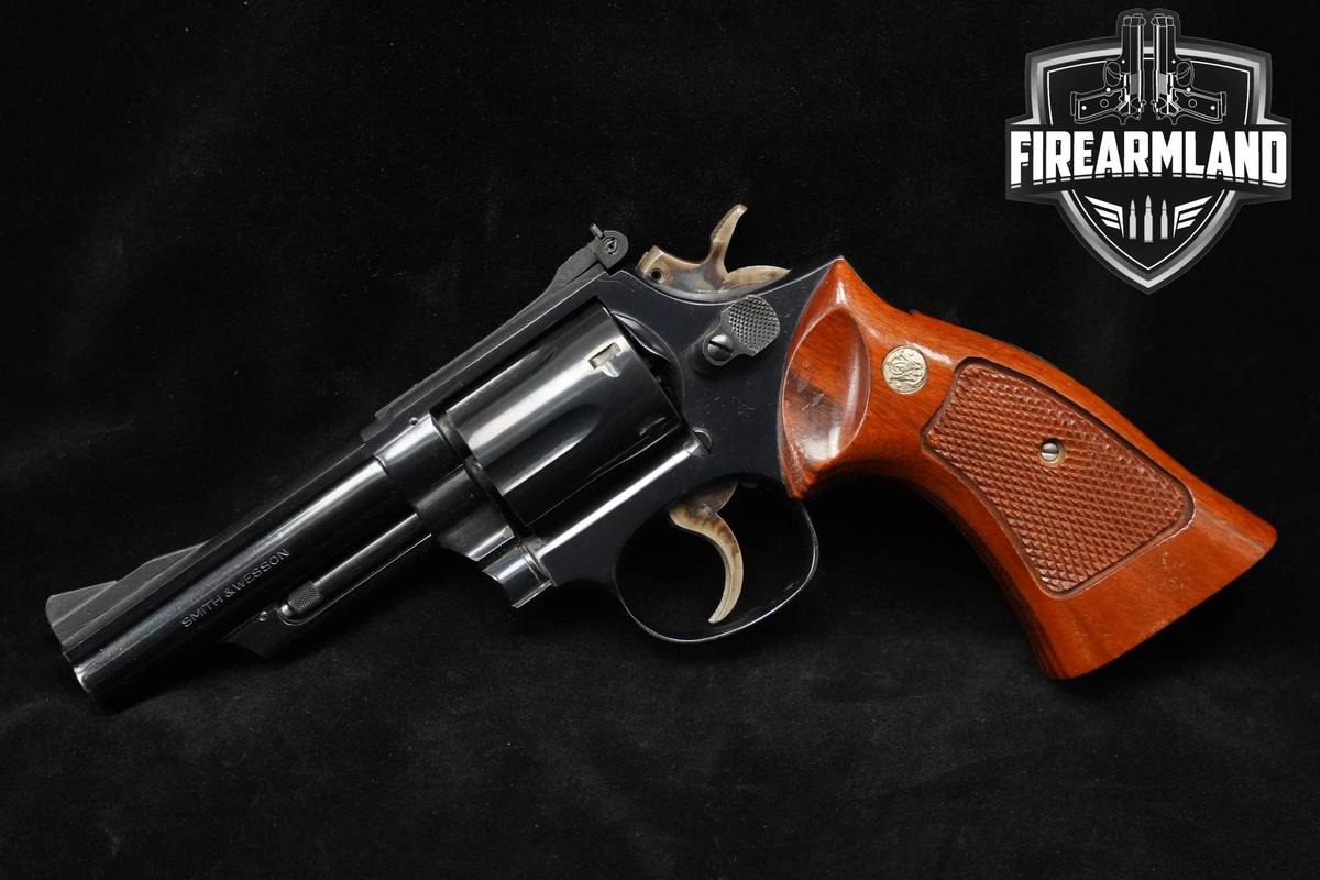 Smith & Wesson (S&W) Model 19-3 357 Magnum 4" Blued S&W 19-3 +ORIG BOX