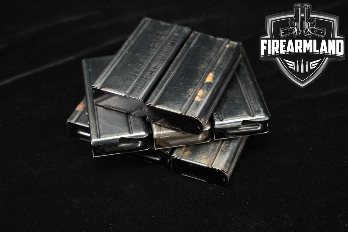 EIGHT (8) M1 Carbine 15 Round Magazines .30 M-1 Mags
