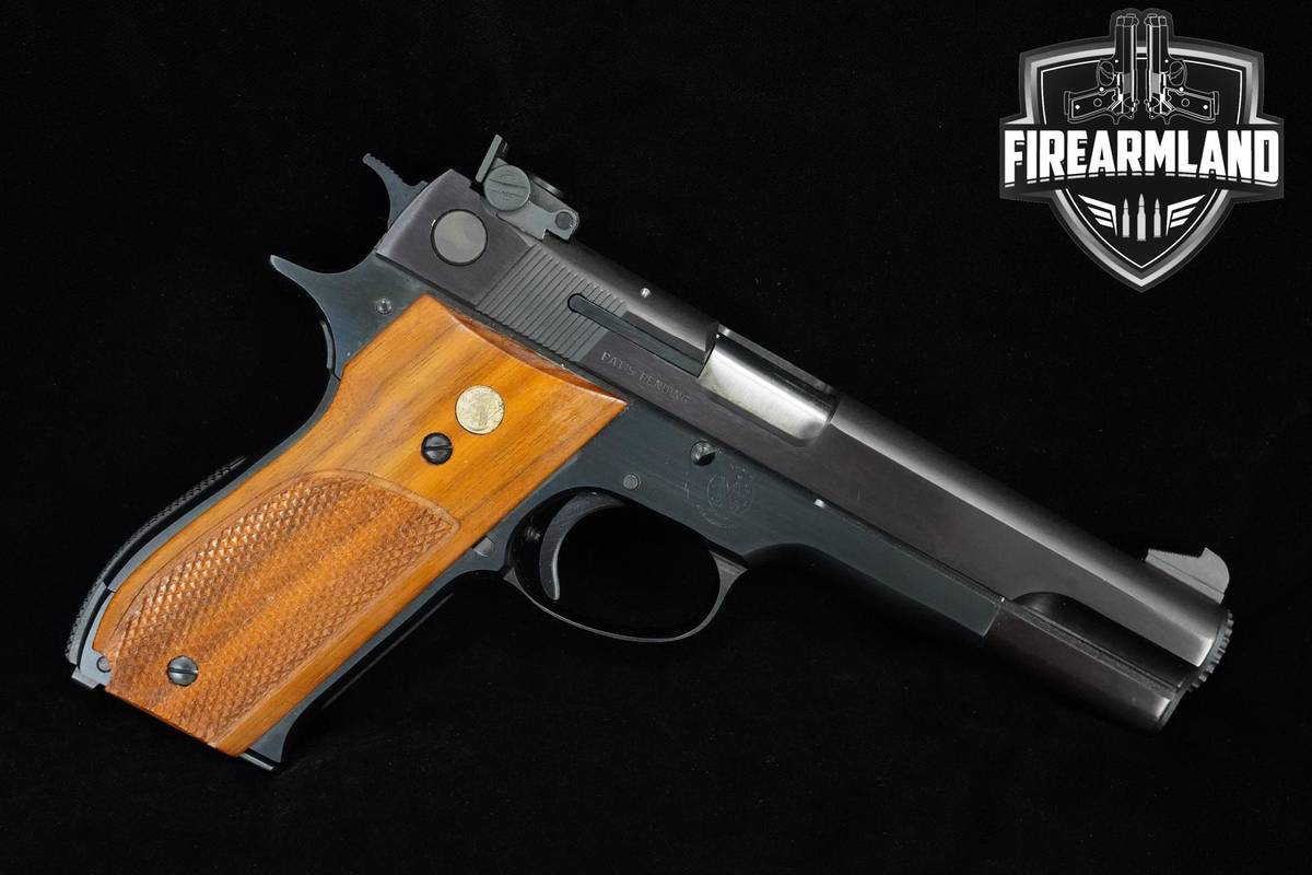 1979 Smith & Wesson (S&W) Model 52-2 Mid-Range 38 Special 5" Blued S&W 52-2