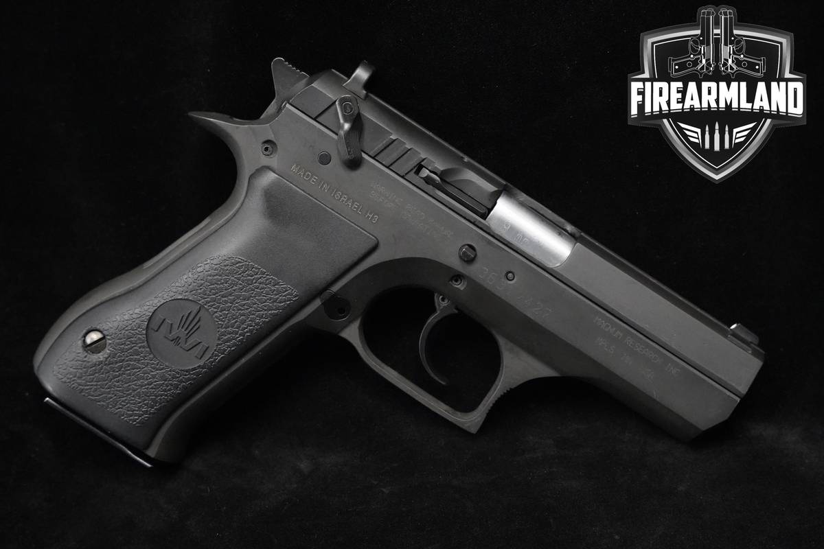 Israel Weapon Industries Desert Eagle 9mm IWI Baby Eagle Jericho 941 +CASE