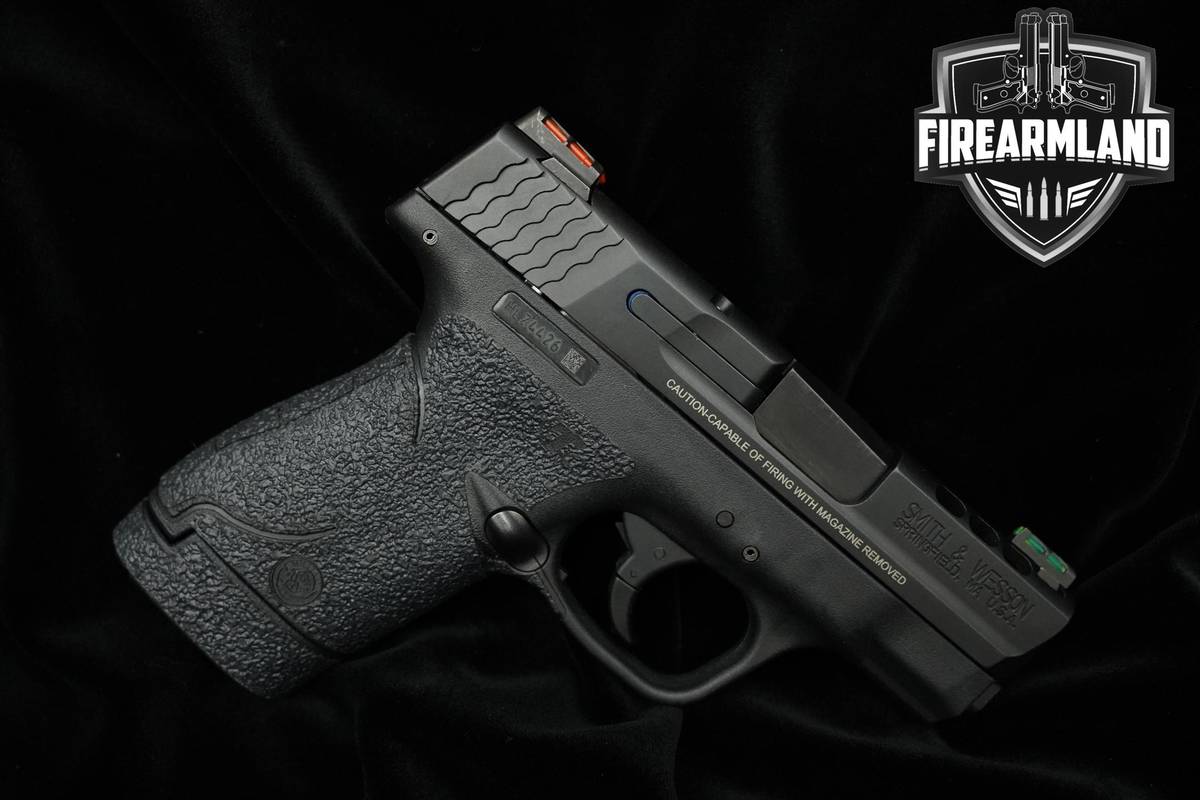 Smith & Wesson (S&W) M&P40 Shield Performance Center 40 S&W M&P-40 ORIG BOX