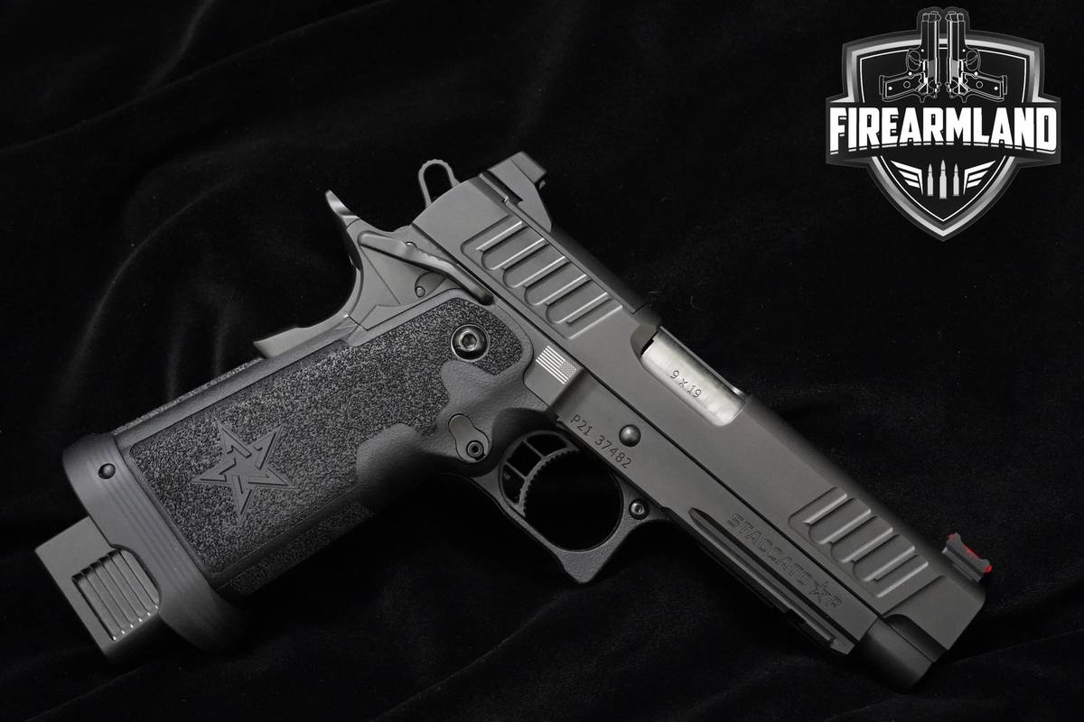 Staccato (STI) P 2011 9mm 1911 4.4" Staccato P 2011 1911 +ORIG CASE